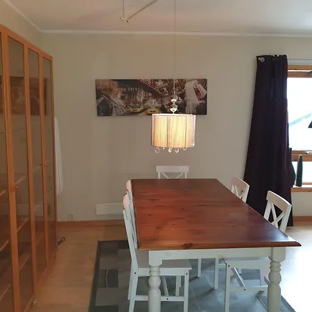 Wilhelmsen Romutleie 2* Vardo