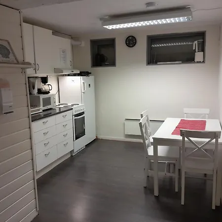 Wilhelmsen Romutleie 2* باردو